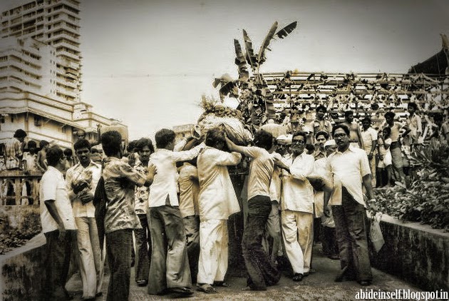 177-Mahasamadhi of Nisargadatta Maharaj.jpg