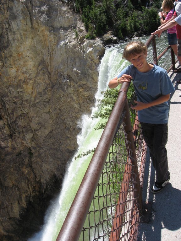 2009-06-30 1402LowerYellowstoneFalls.JPG