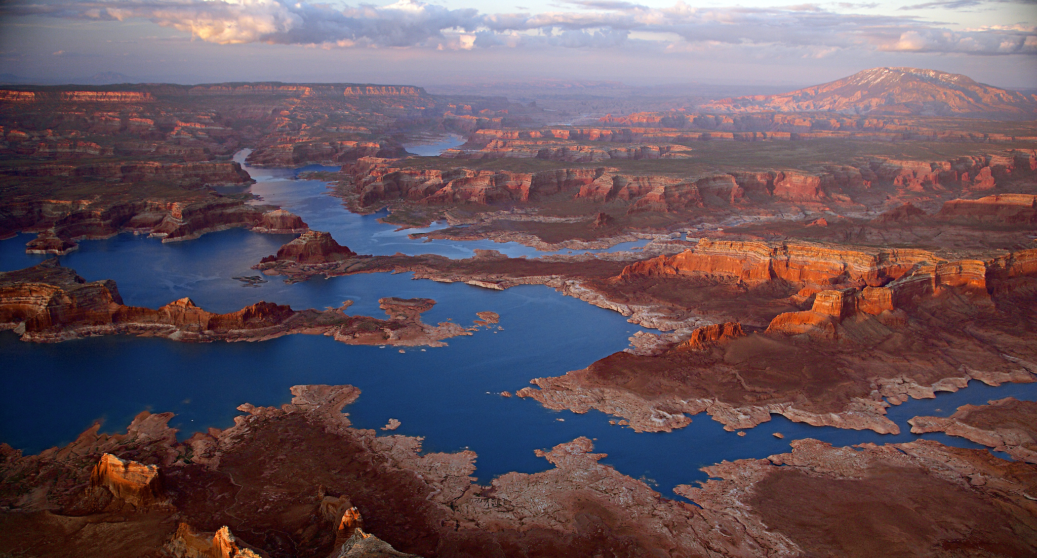 271825-lake-powell.jpg