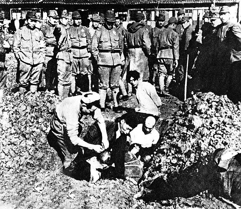 800px-Chinese_civilians_to_be_buried_alive.jpg