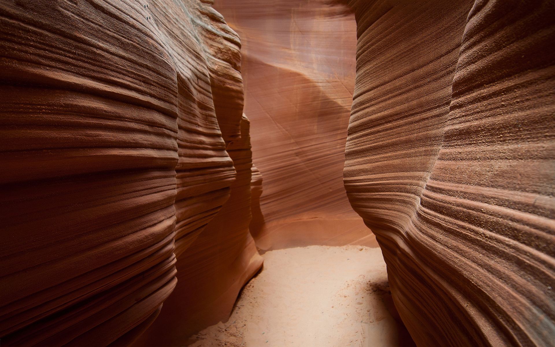 antelope-canyon-walls.jpg