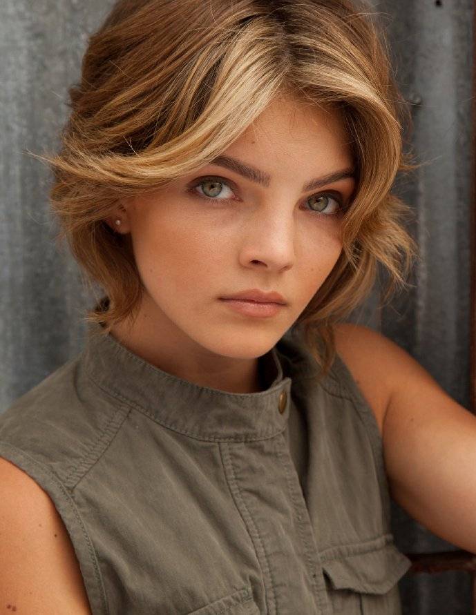 camren-bicondova.jpg