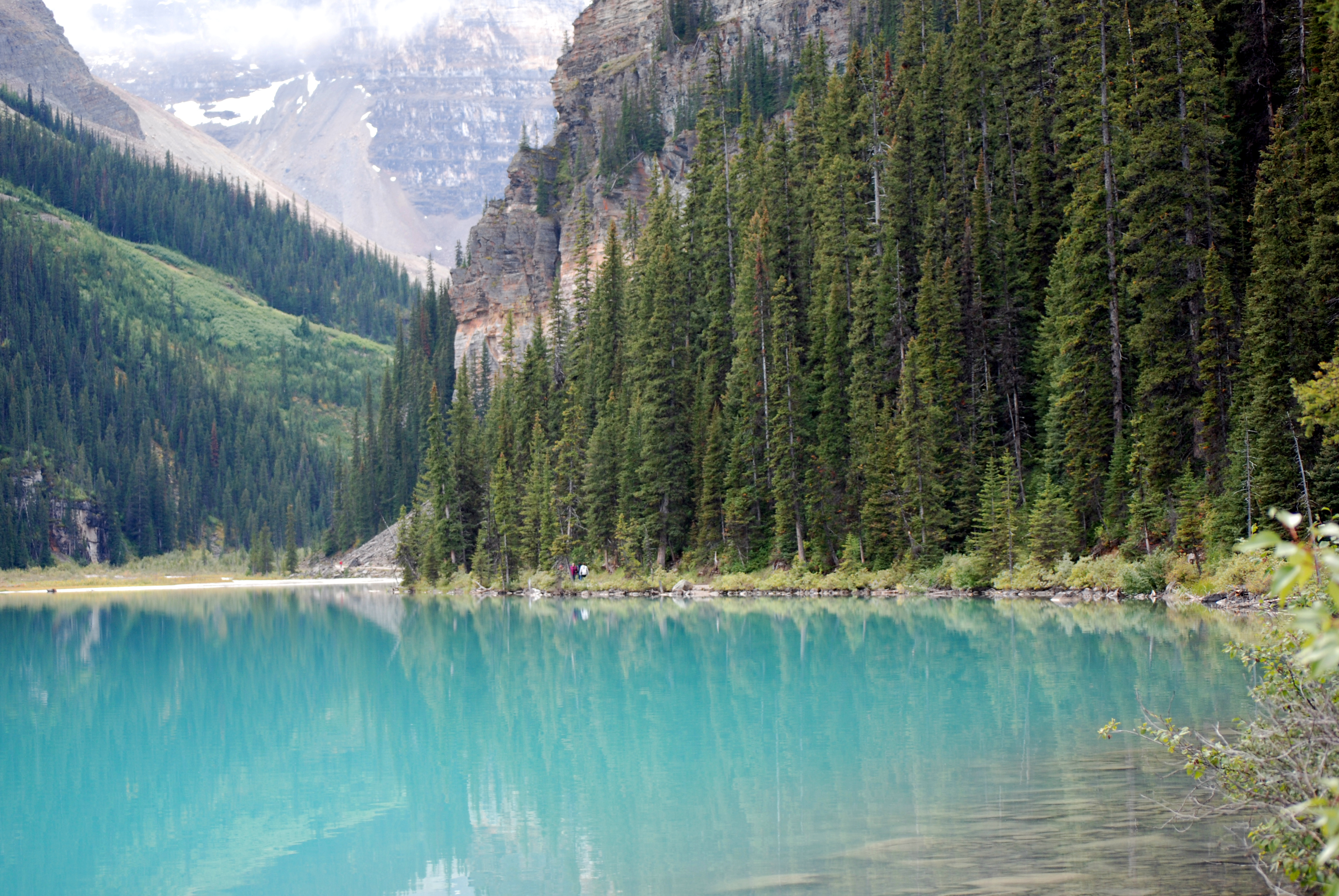 Canadian_Rockies_-_Lake_Louise.jpg