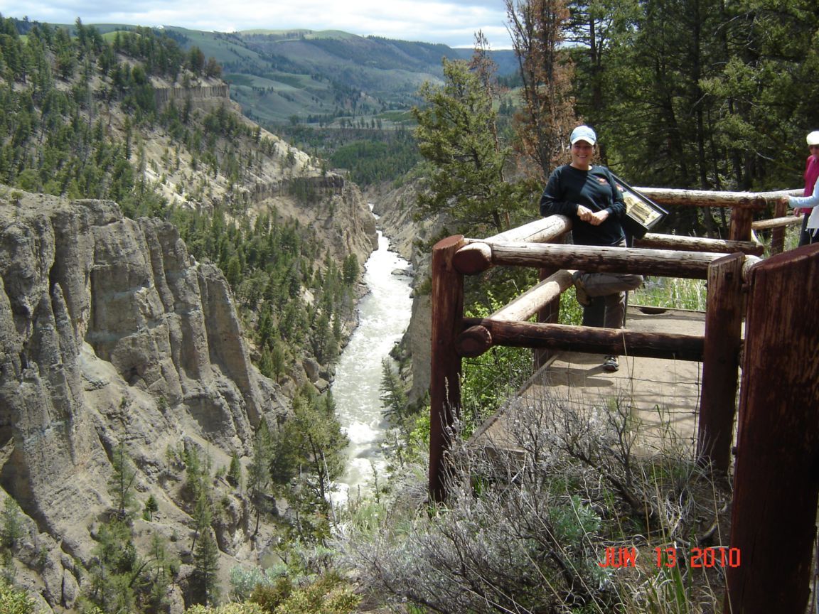 canyon-yellowstone-national-park-united-states+1152_12824948142-tpfil02aw-25538.jpg