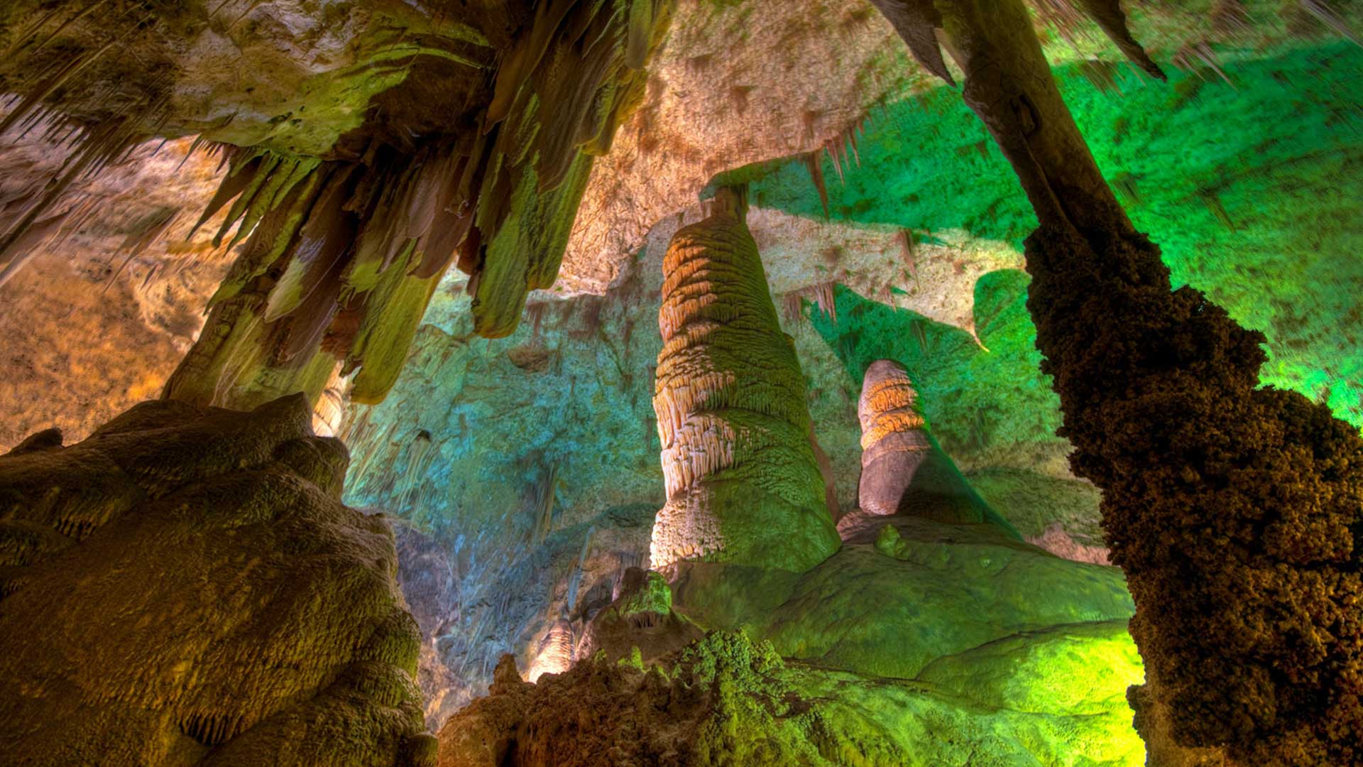 Carlsbad-Caverns-National-Park.jpg
