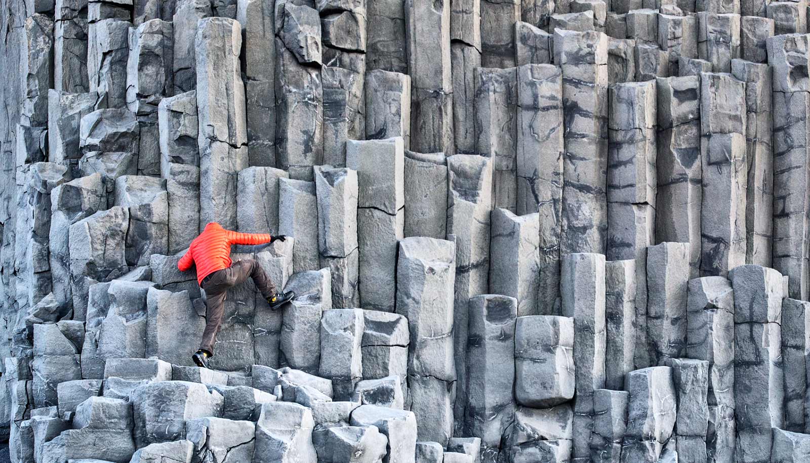 climbing-basalt-columns_1600.jpg