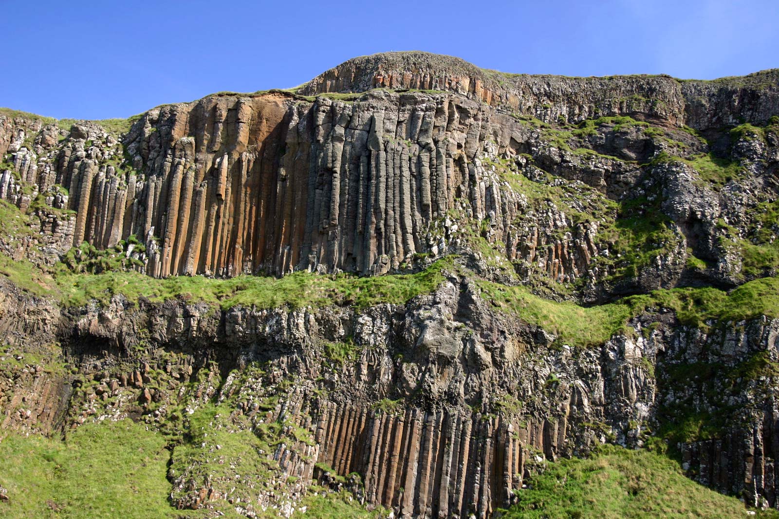 columns-Giants-Causeway-Northern-Ireland.jpg