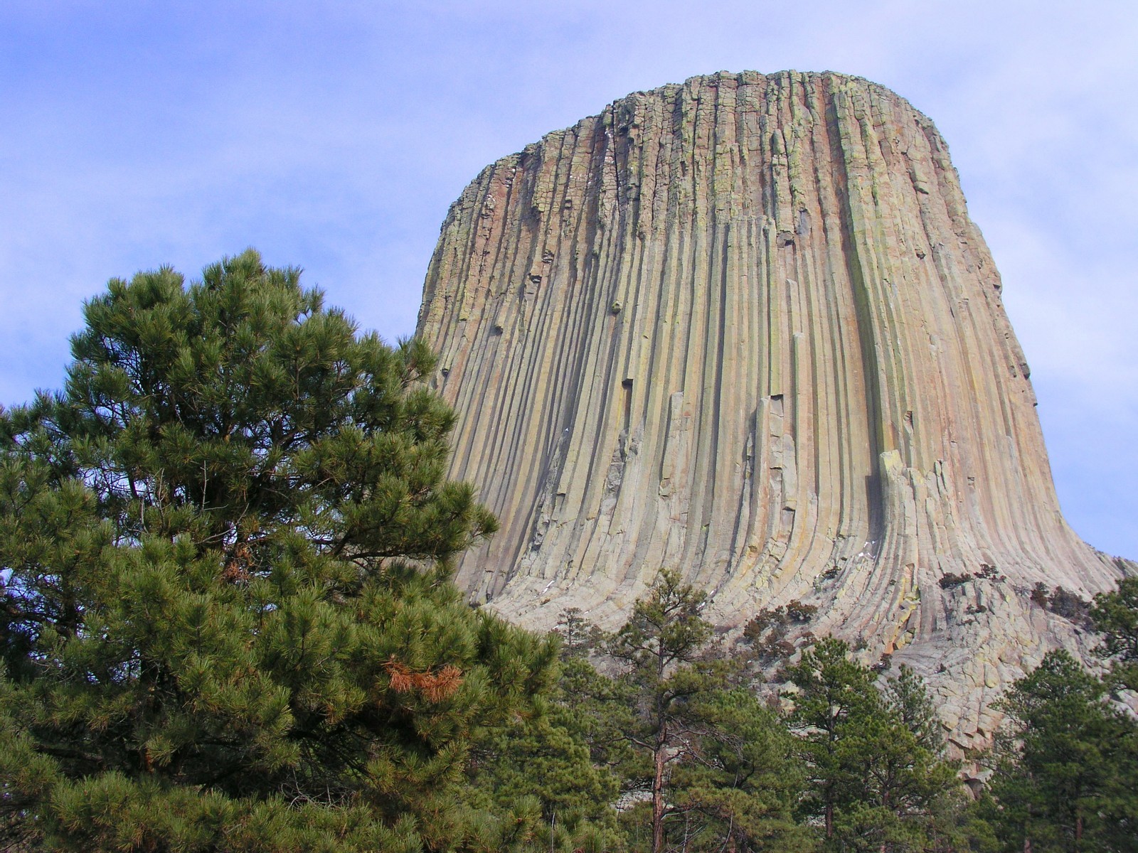 Devils_Tower-hottrip.net_.jpg