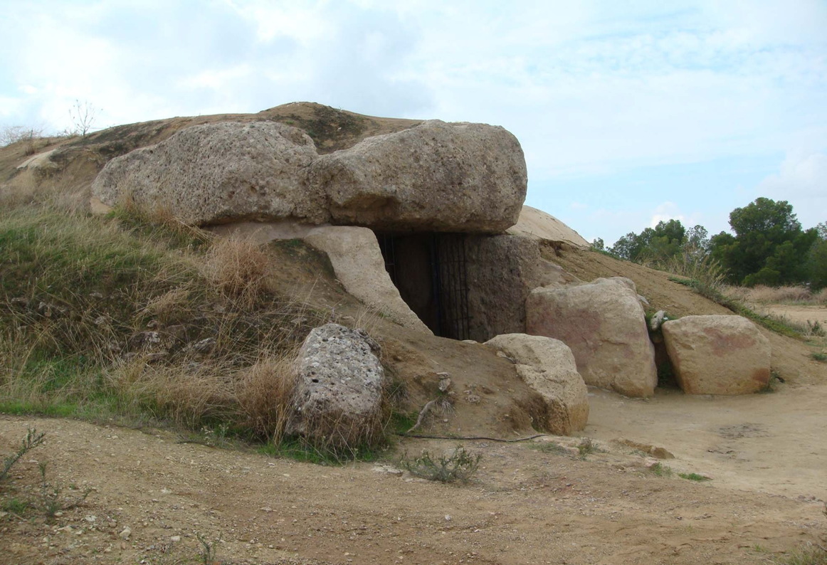 dolmenes-torcal-antequera-2.jpg