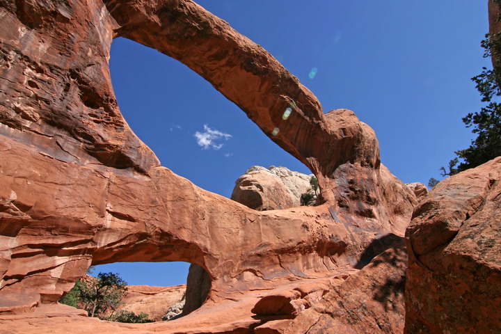 Double-O-Arch_Arches_National_Park.jpg