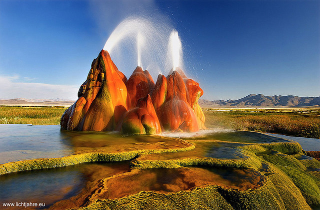 fly-geyser-1.jpg