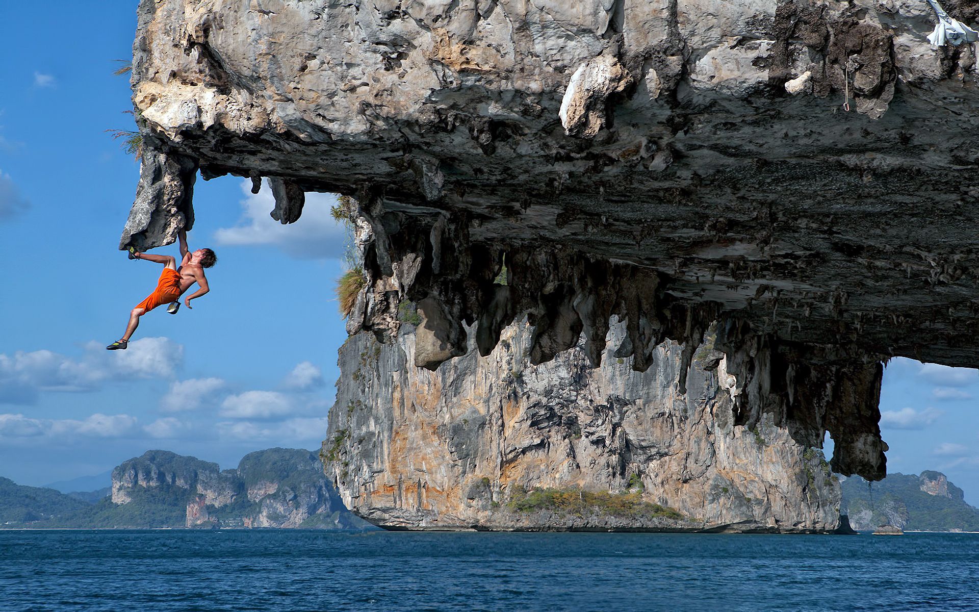 guy-climbing-upside-down.jpg