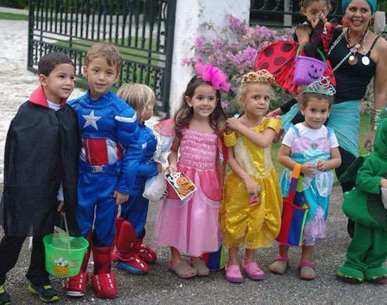 halloween-trick-or-treating-sea-horse-ranch.jpg