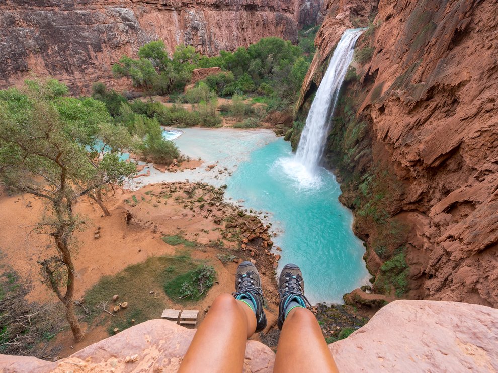 hanging-at-havasu-falls.width-990.jpeg