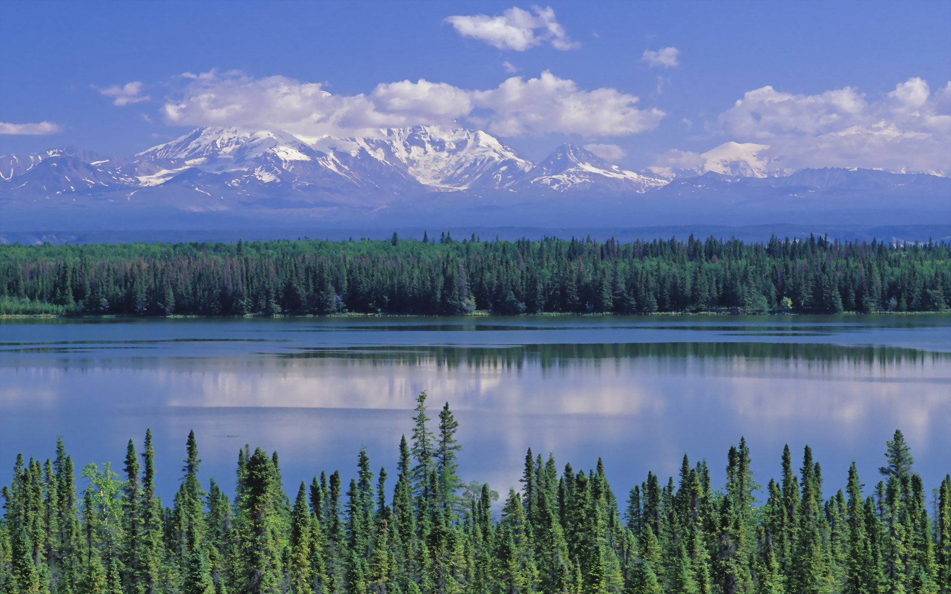 HD.at.ua-Nature-Willow_Lake_and_Mount-Alaska-1920_1200.jpg