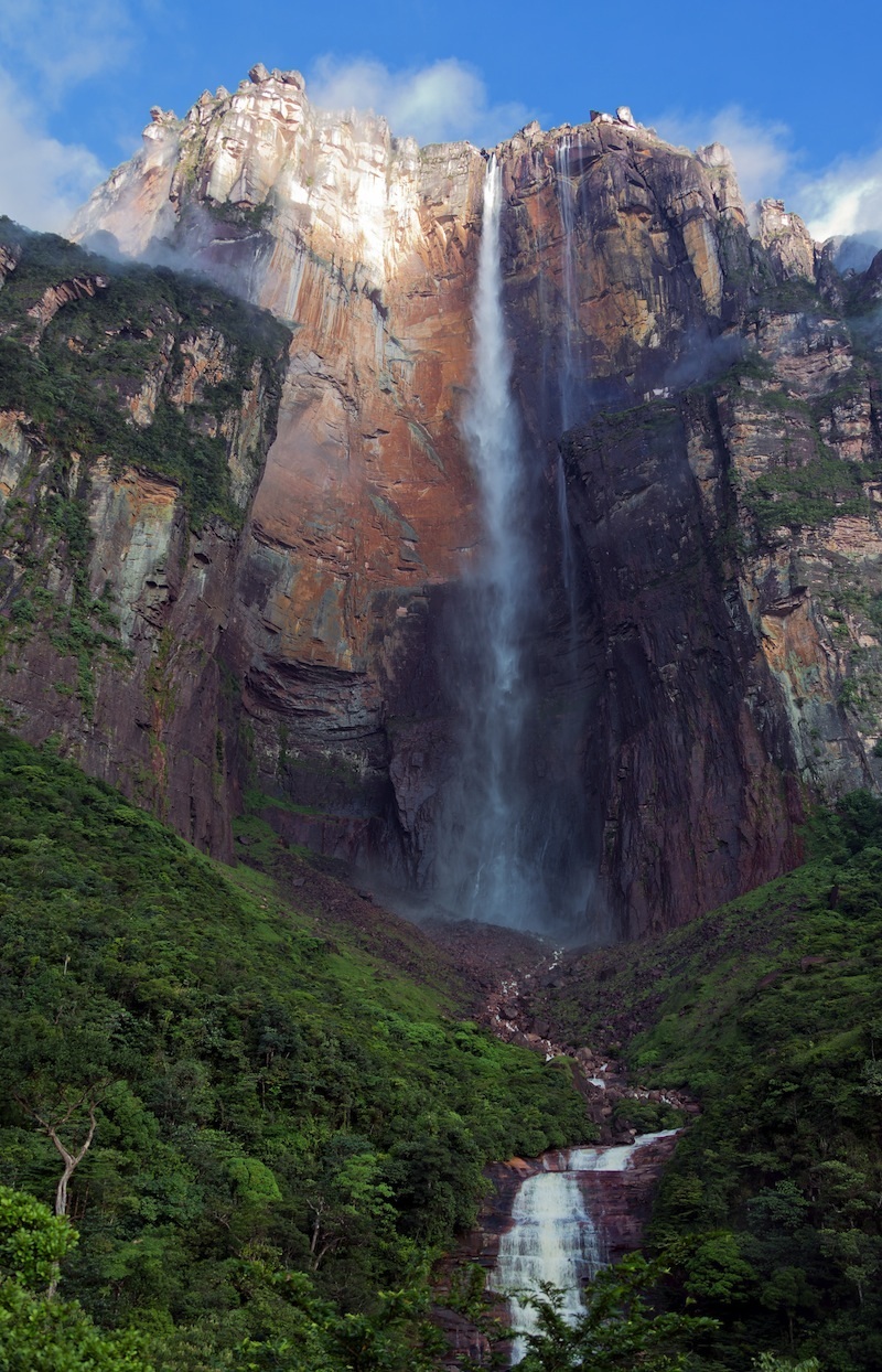 highlight-canaima-national-park-and-angel-falls-shutterstock-607655183.jpg