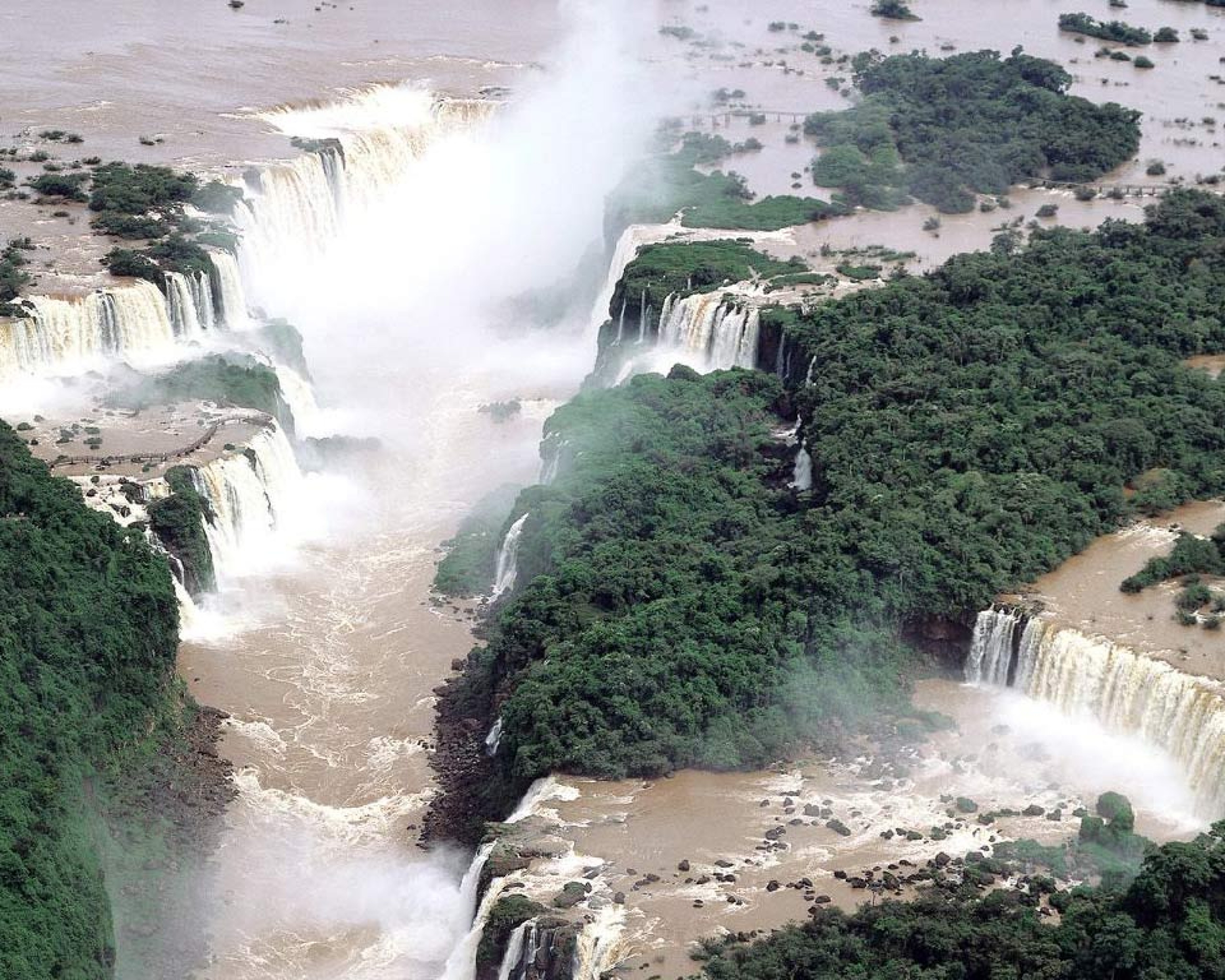 Iguassu-Falls-Brazil-and-Argentina-2048x2560.jpg
