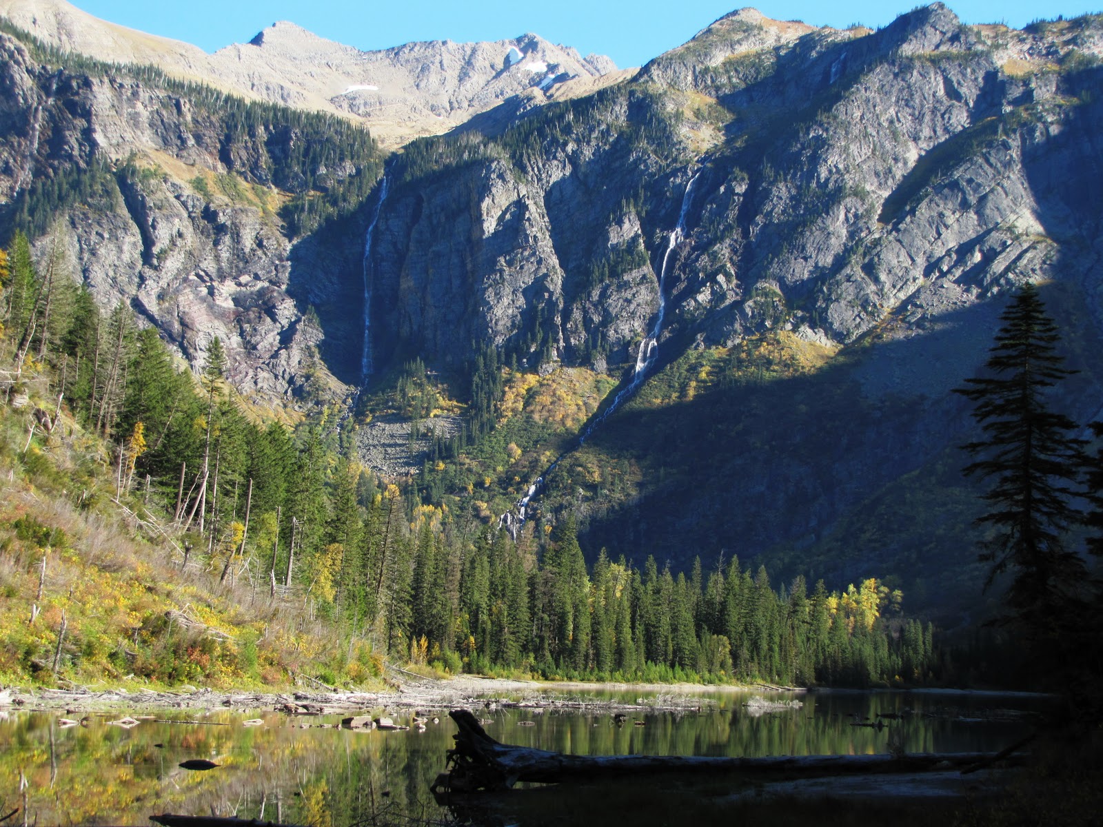 IMG_0708_Waterfalls_at_Avalanche_Lake_Glacier_NP.JPG