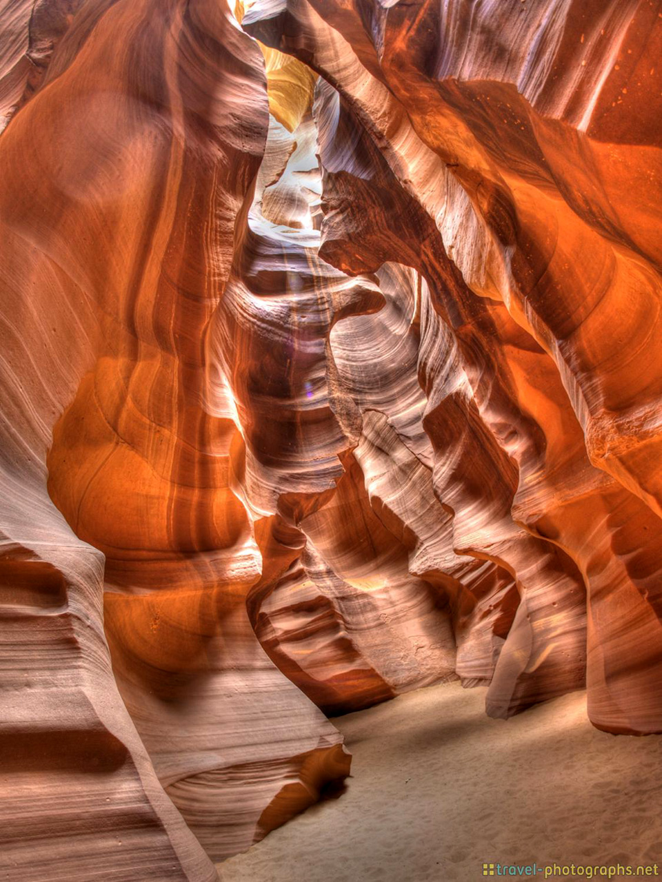 lower-antelope-canyon-photos-hdr.jpg