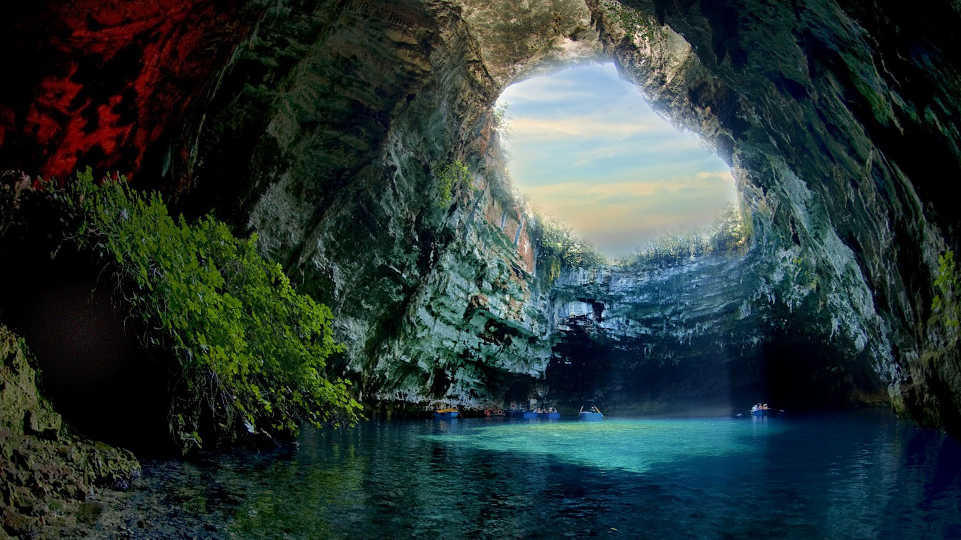 Melissani-cave-natural.jpg