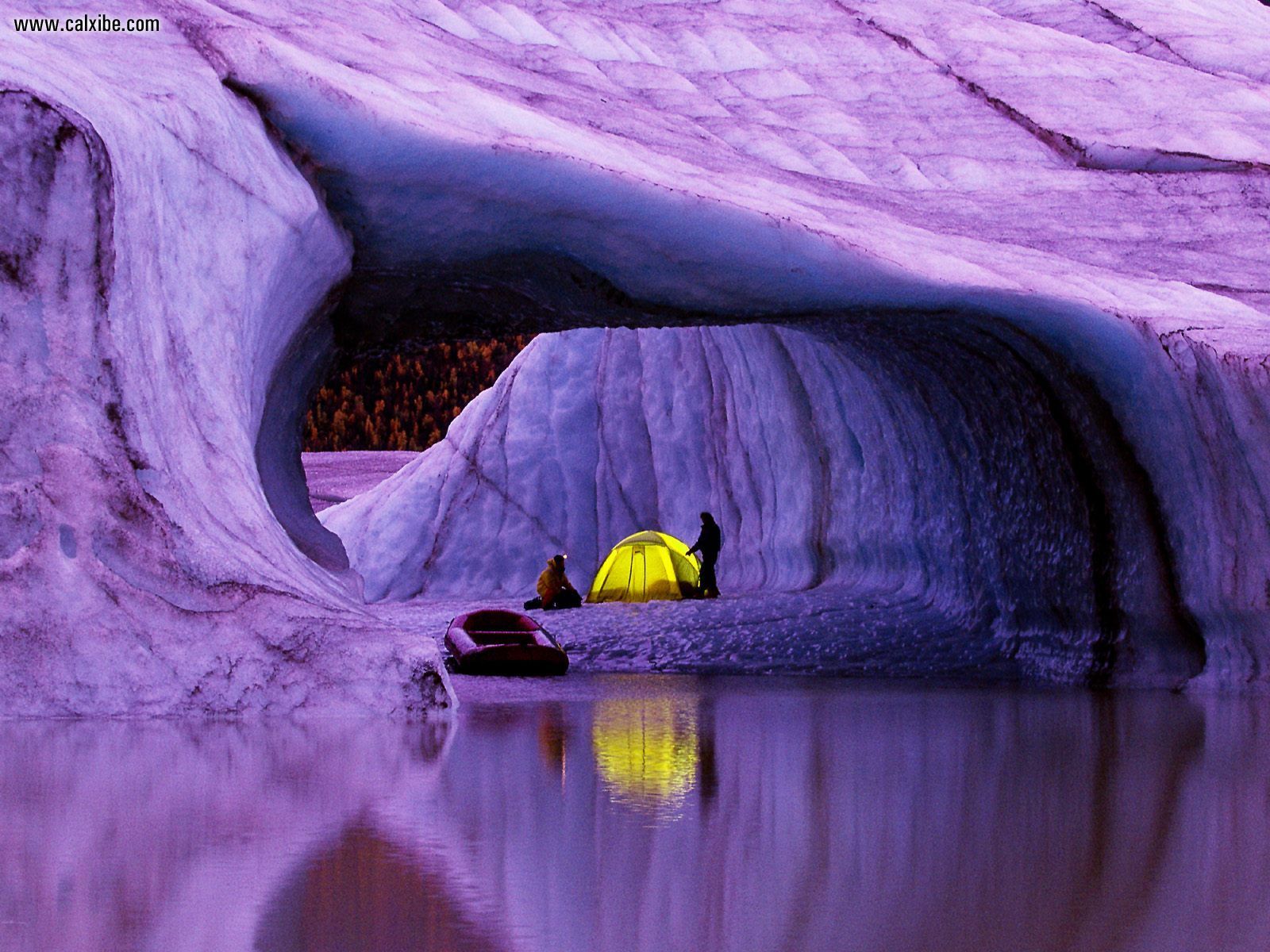 Mountaineers_Camping_on_Nazina_Glacier_McCarthy_Alaska.jpg