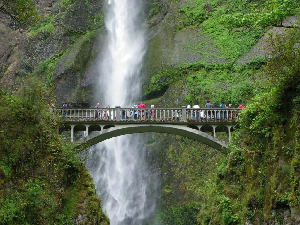 multnomahFallsBridge-1024x768.jpg