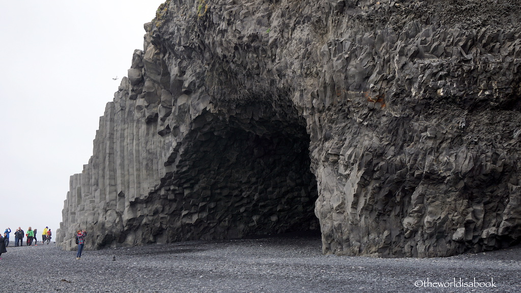 Reynisfjara-Beach-basalt-column-cave.jpg