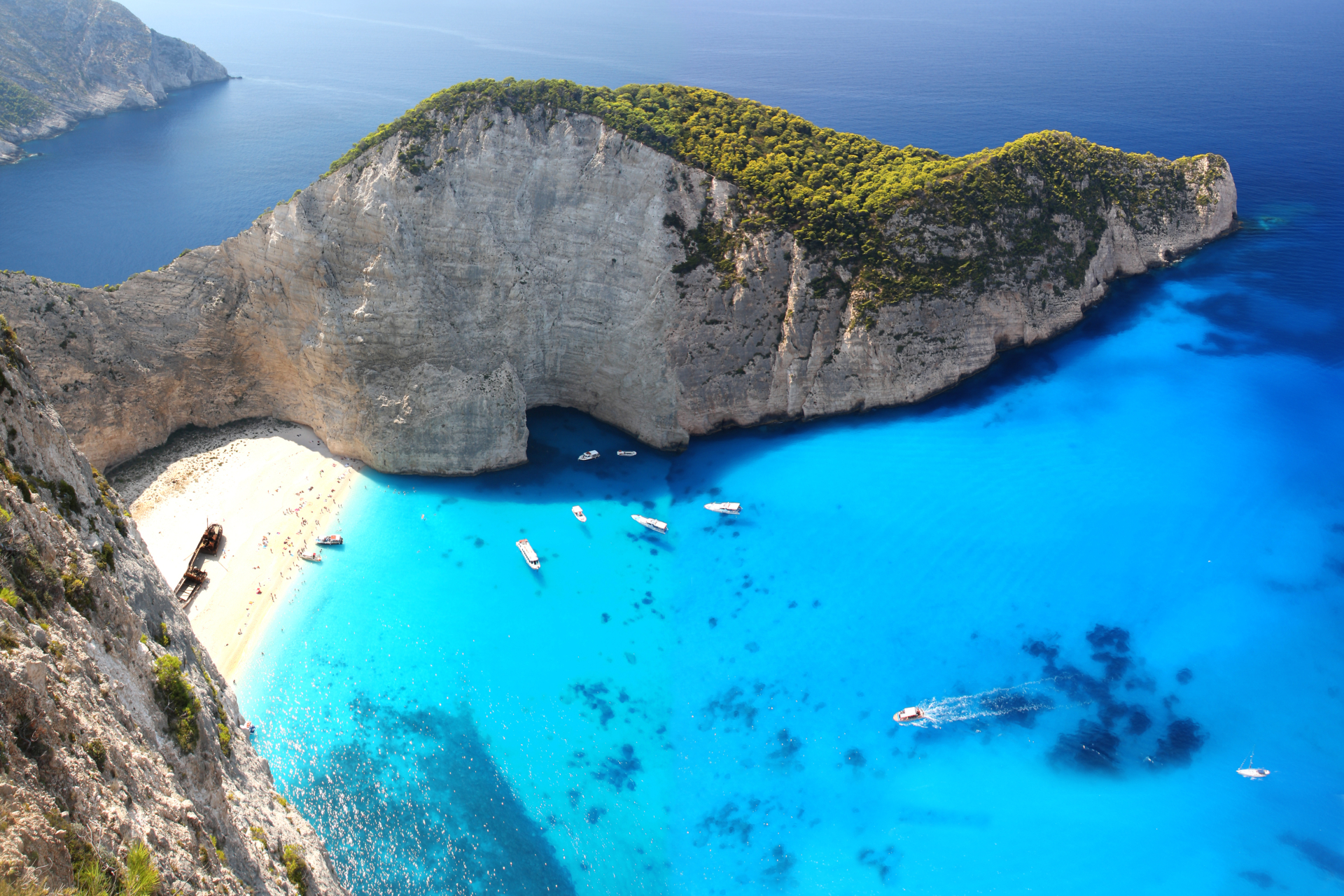 Shipwreck-Bay-Zakynthos-best-beaches-in-Greece.jpg