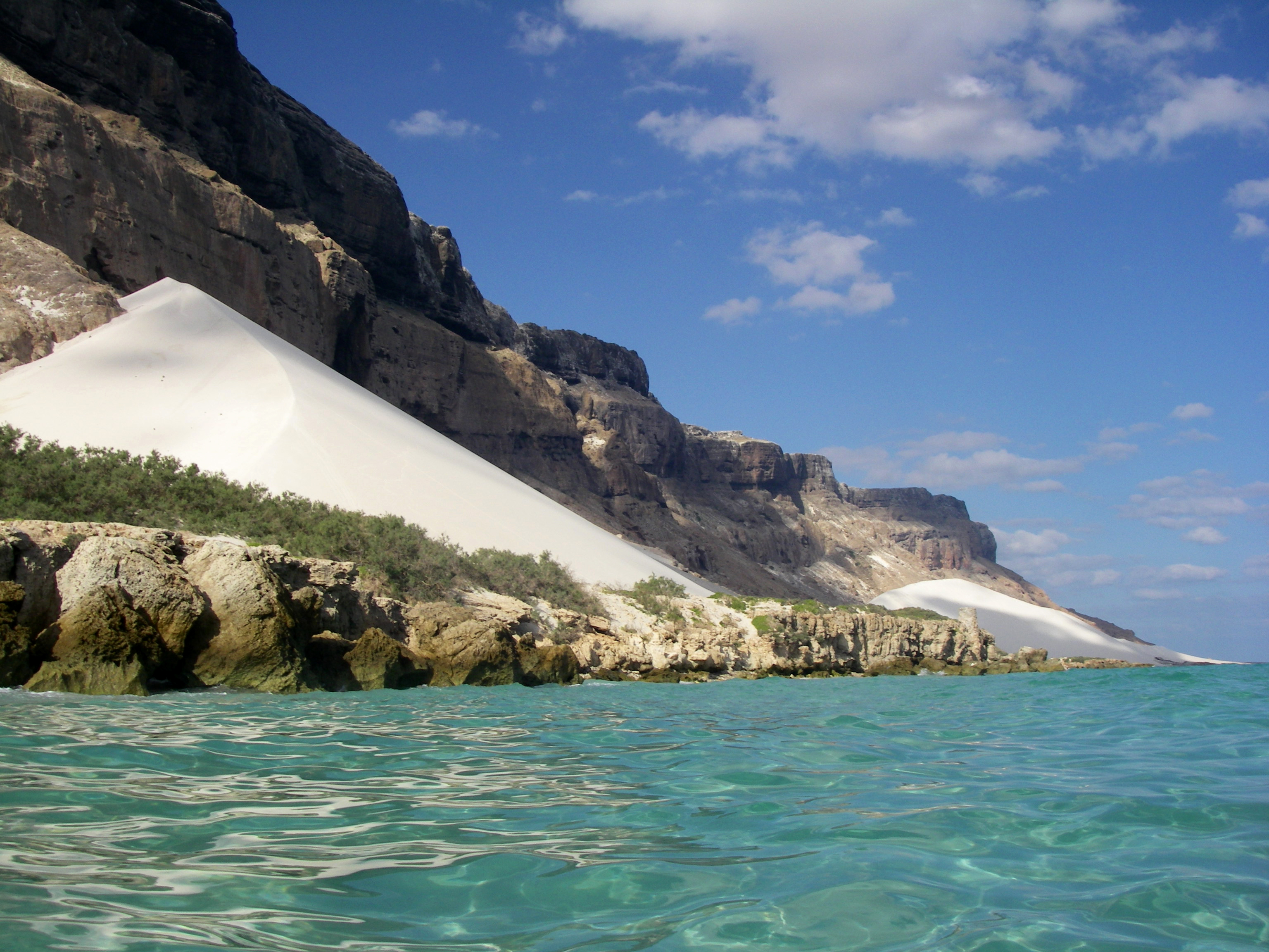 socotra-Arher-Dunes.jpg