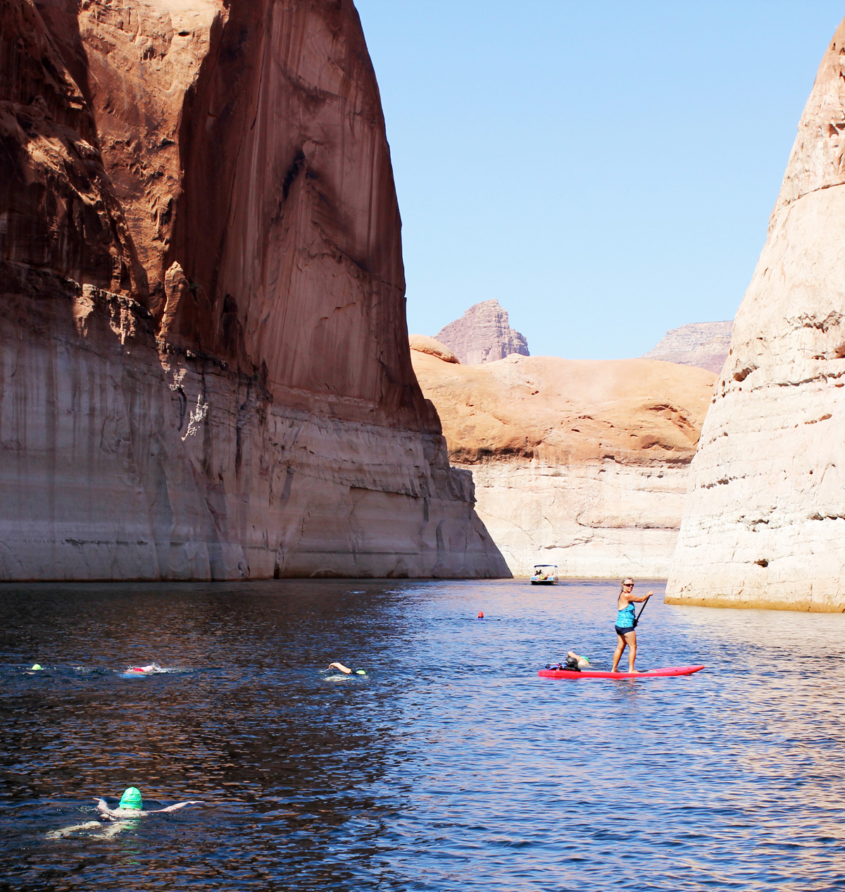 Strel-Swimming-Lake-Powell-Vacation-06.jpg