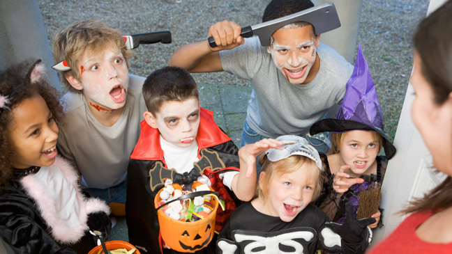 trick-or-treat-136401340681102601-151030160610.jpg