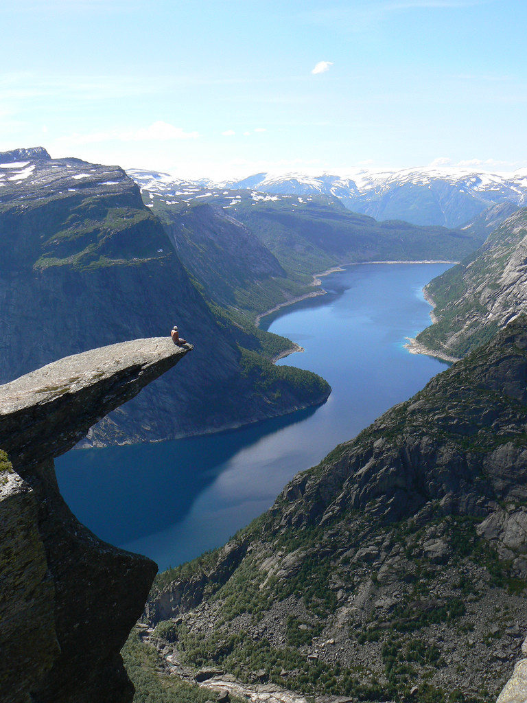 trolltunga.jpg