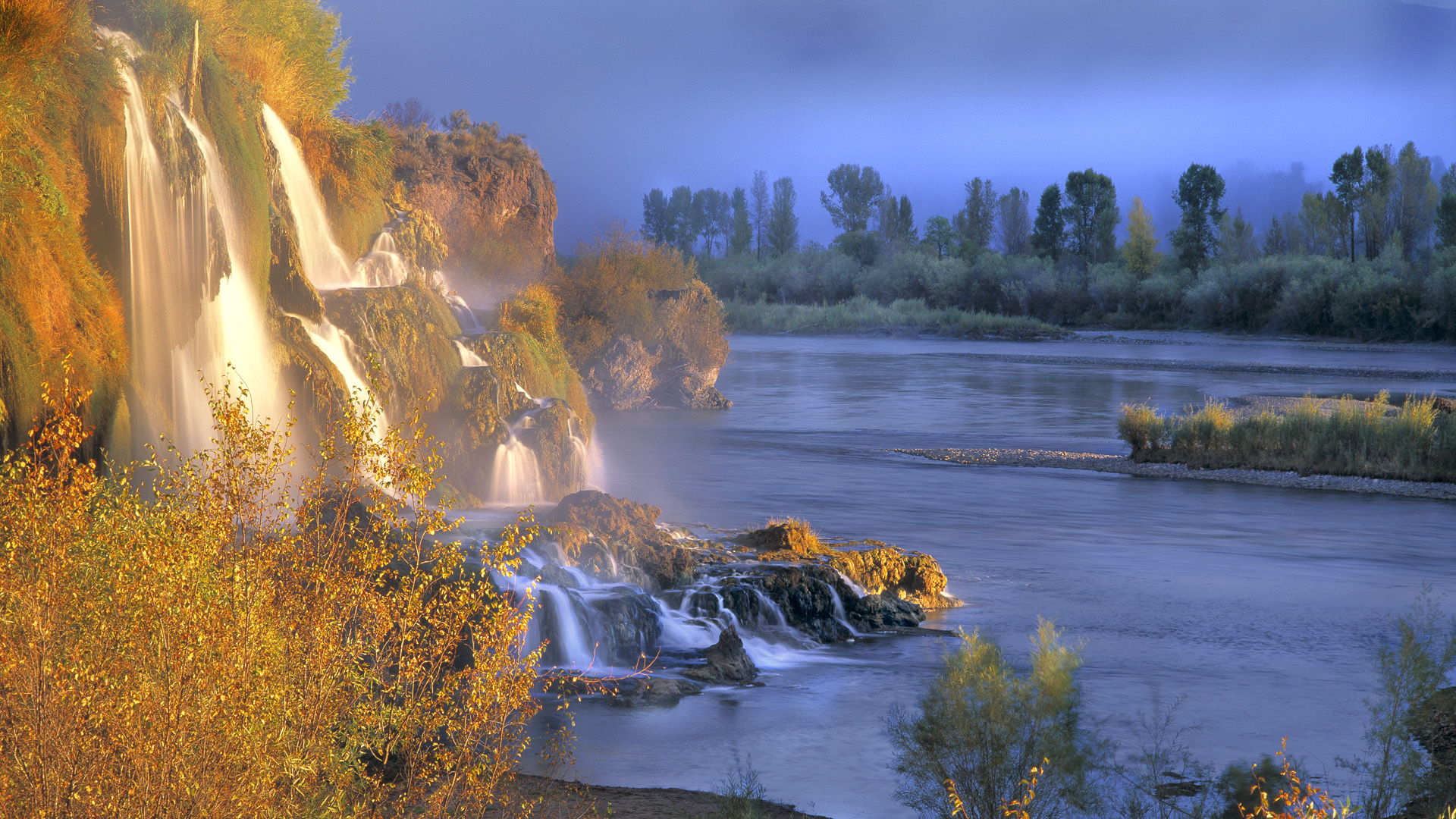 webshots-waterfall-idaho-wallpaper-river-along-gallery-snake-136859.jpg