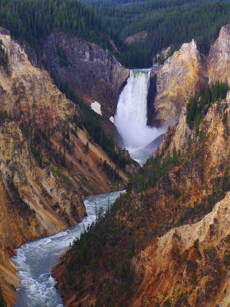 yellowstone_falls_by_darksidedesigner-d3019on.jpg