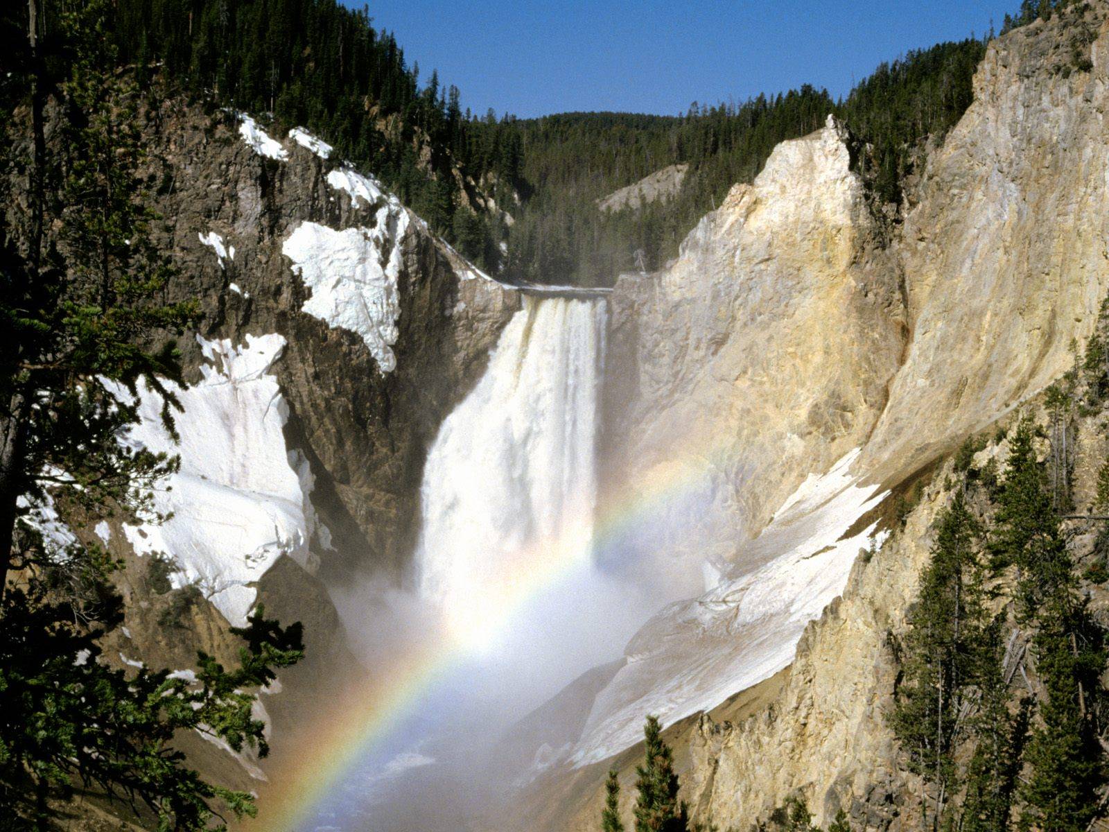 Yellowstone_NP Falls.jpg