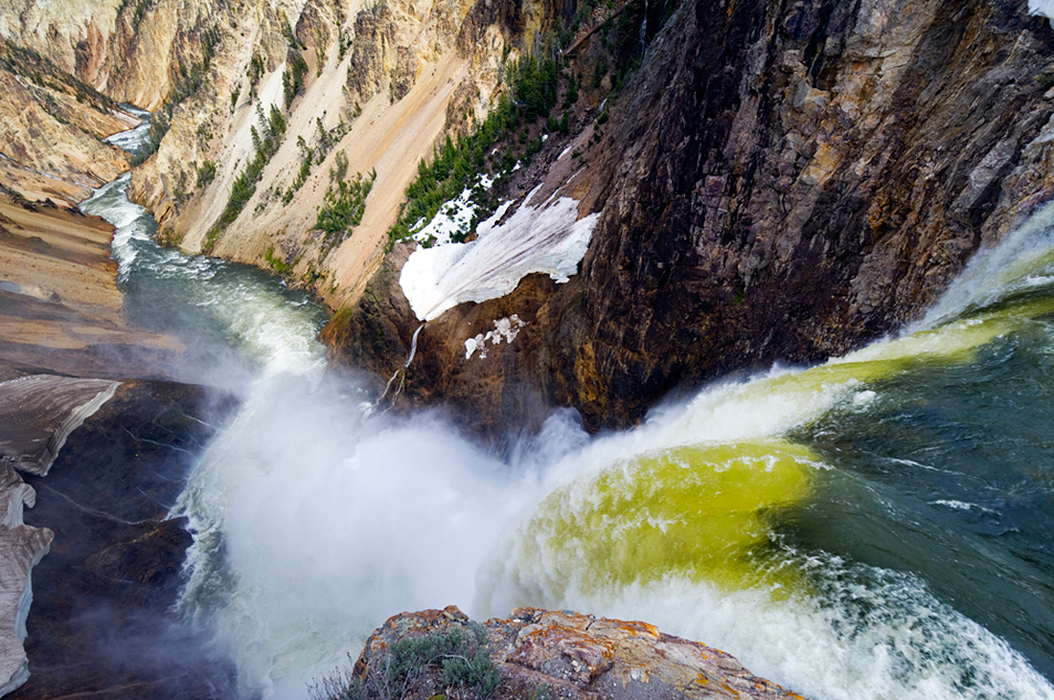 YellowstoneFalls.jpg